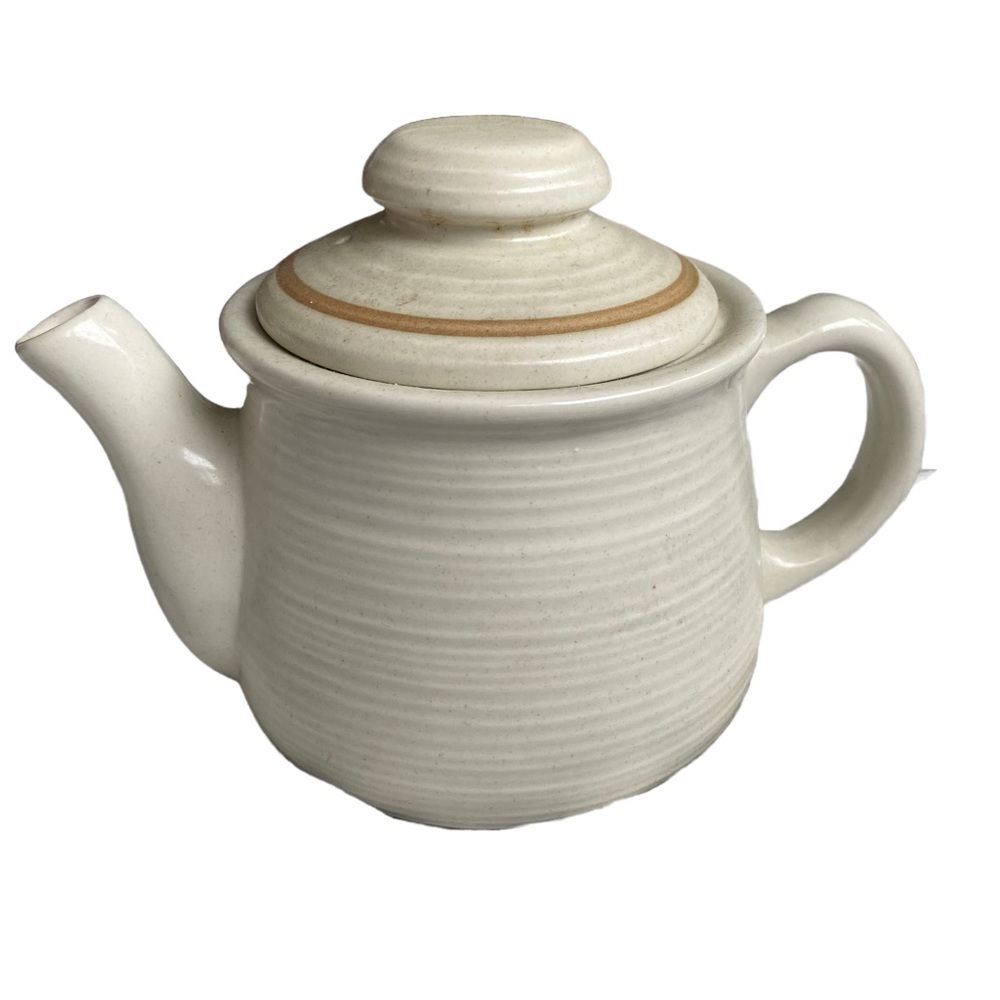 Churchill Homespun Stoneware Teapot. 1970s - 80s Vintage.